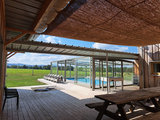 Gîte de groupe 14 personnes avec piscine et spa dans la Loire