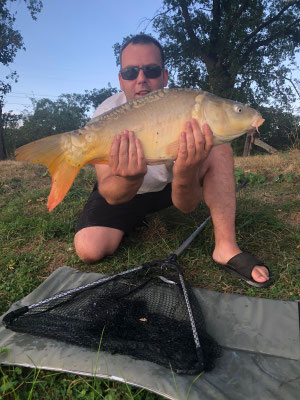 Gîte de pêche avec étang privé dans la Loire