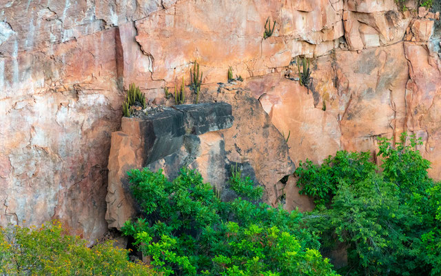 Falaises de grès rouge du parc national Chapada dos Guimarães