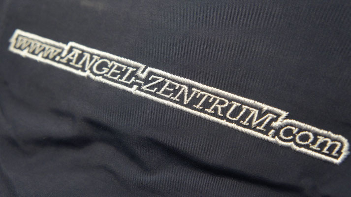 Sweatshirt bestickt besticken lassen StyleWerk Werbetechnik Angelzentrum Freiburg