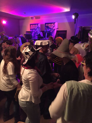 Nimm 2 Duo, Hochzeitsband, Tanzmusik, Duo, Trio, Liveband, Stimmungsband, Band, buchen.