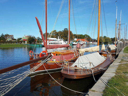 Slup Pommerland (Zeesenboot), um 1880 auf einer Stralsunder Werft gebaut