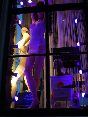 Erotic-Shop am Oudezijds Voorburgwal, Ecke Stoofsteeg