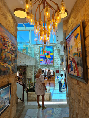 Größere Kunstgalerie in Safed