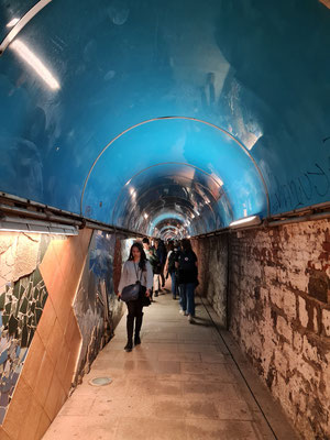 Fußgängertunnel von Riomaggiore zum Bahnhof Manarola