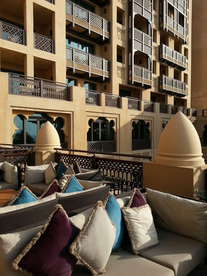 Hotel Mina A'Salam, Blick von der Terrasse zu den Hotelzimmern