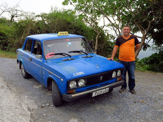 Unser altes Lada-Taxi mit fahrer