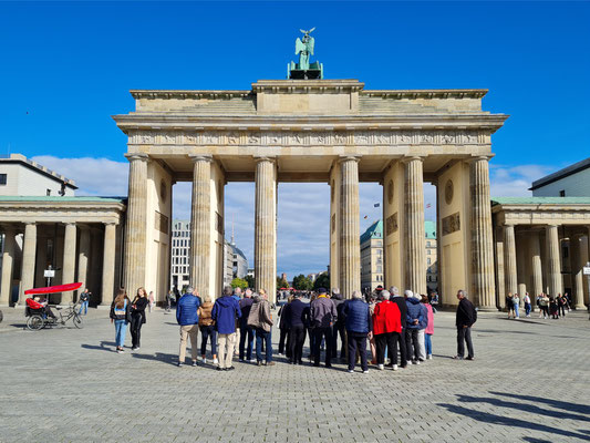 Brandenburger Tor, in den Jahren von 1789 bis 1793 auf Anweisung des preußischen Königs Friedrich Wilhelm II. gebaut