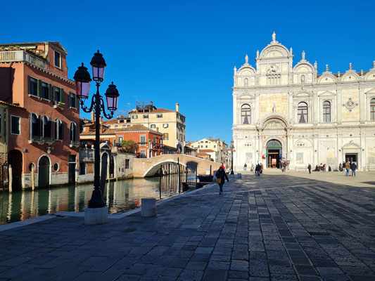 Scuola Grande di San Marco (heute Medizinmuseum) und Rio dei Mendicanti