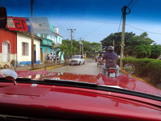 Fahrt durch Trinidad, Rückkehr vom Valle de los Ingenios