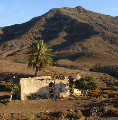 Ruine vor der Montaña Cardón, südlich von Pájara