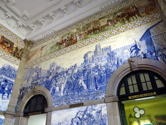 Azulejos im Estação de São Bento