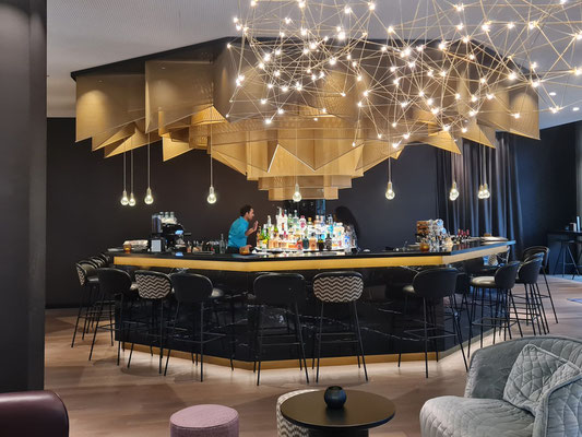 Motel One, Bar im Foyer