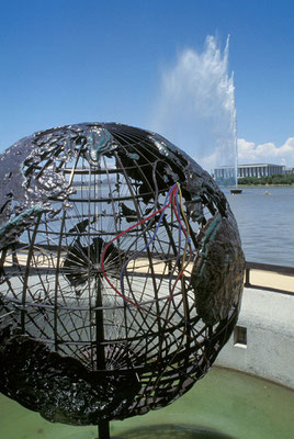 AUS Captain Cook Memorial Water Jet