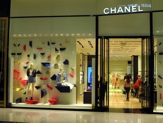 Chanel, Ground K4