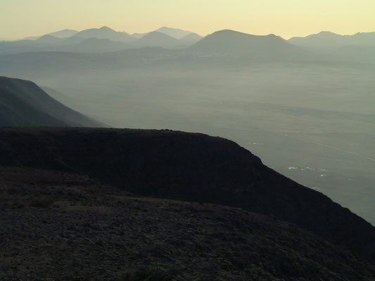 Blick von der Ermita de las Nieves in die Ebene von La Caleta