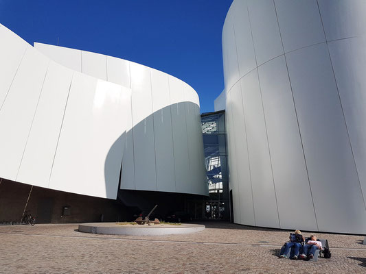 Ozeaneum, Blick vom Fährkanal 