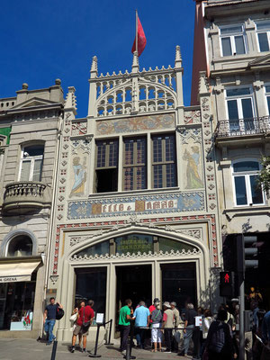 Livraria Lello (Buchhandlung im Jugendstil)   