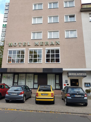 Hotel Meran (mit Hallenbad und Sauna), (mein Zimmer 310)