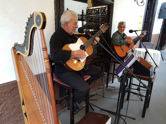 Abendliche Musik auf der Terrasse des Hotels Marquesa