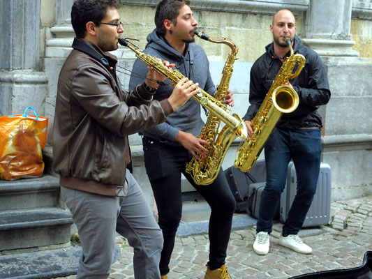 Musik in den Straßen von Brügge