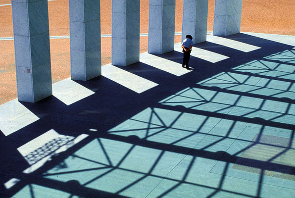 AUS Canberra, Parlament