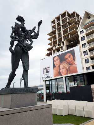 Skulptur "Der Dichter" von Ossip Zadkine, 1956 (Foto: Kerstin Rother-Schäfer)