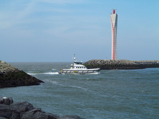  Blick vom Westelijke Strekdam zum Oostende Pier