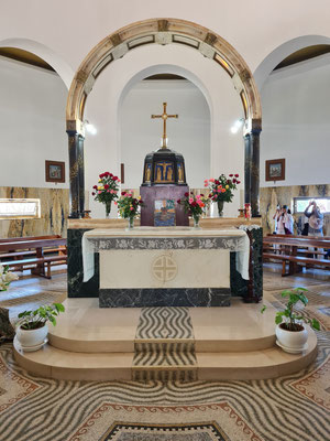 Altar in der Kirche der Seligpreisungen