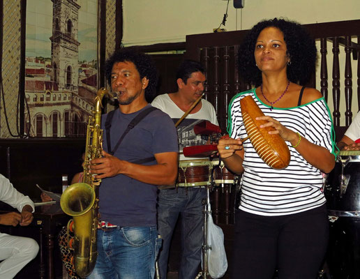 Musik-Band im Café de Paris