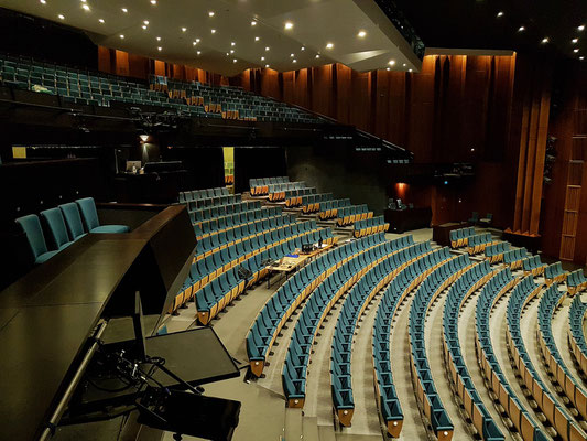 Grand Théâtre de la Ville de Luxembourg, Großer Saal mit 934 Sitzplätzen