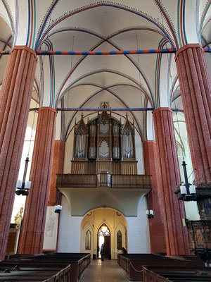 St. Marien. Die Orgel von 1866 wurde von dem Stralsunder Orgelbauer Friedrich Albert Mehmel gebaut.