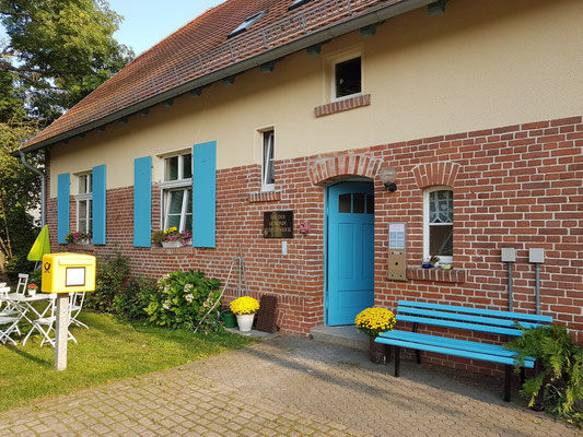 Neulietzegöricke 78. Ehemalige Schule mit Lehrerwohnung und Stall, heute Gemeindehaus