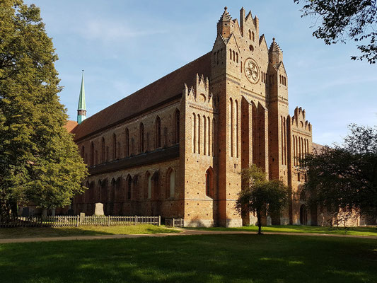 Klosterkirche von Nordosten