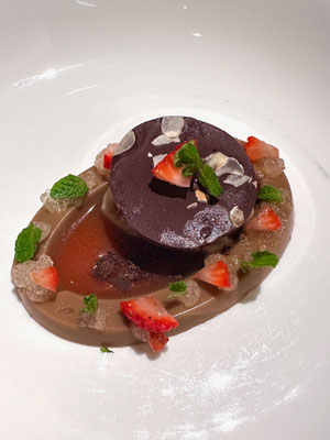 SWEET COFFEE Mandel-Eis / Salz-Karamell / Johannisbeere