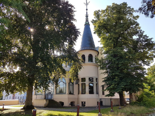 Bebauung Heilbronner Str. 19 (heute Rechtsanwaltskanzlei)