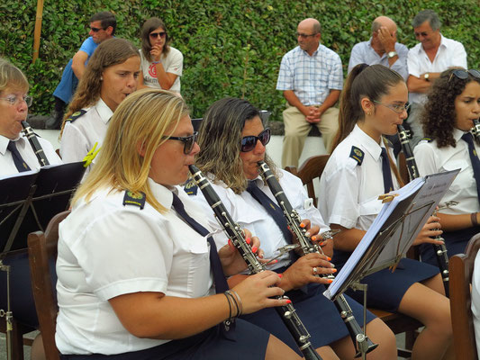 Dorffest in Salao, Klarinettenspielerinnen