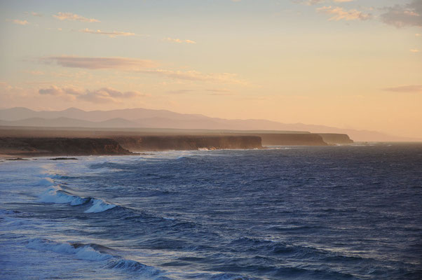 Steilküste südlich von El Cotillo