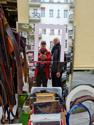 Bernd und Frank im Spiegel