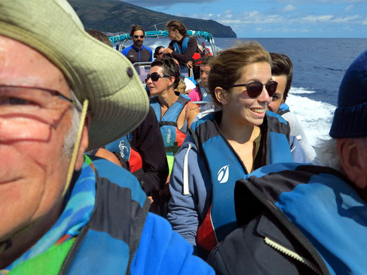 Rückfahrt mit dem Zodiac-Schlauchboot von Corvo nach Flores