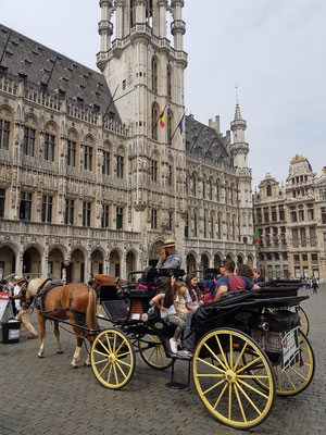 Brüssel, Grand-Place/Grote Markt mit Rathaus