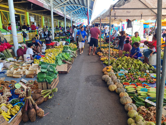 Gemüse- und Obstmarkt von Suva