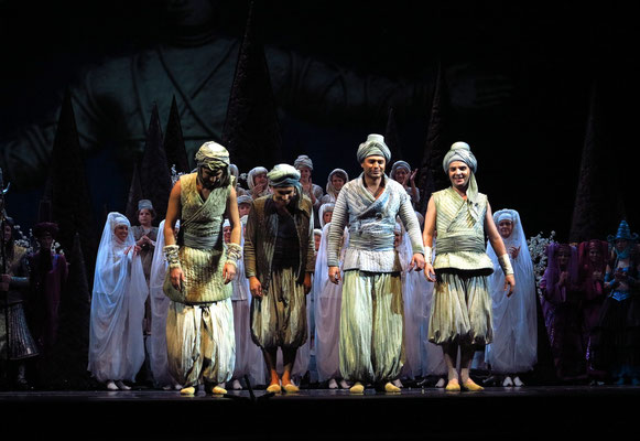 Stanislawski-Musiktheater, Aladino e la lampada magica, Applaus