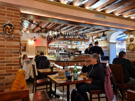 Trattoria Agli Artisti Pizzeria