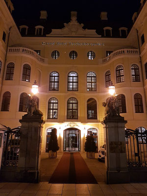 Grand Hotel Taschenbergpalais, 5-Sterne-Hotel