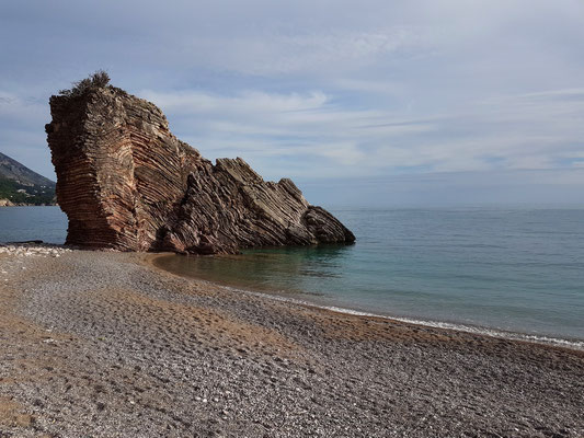 Felsen am Kamenovo Beach