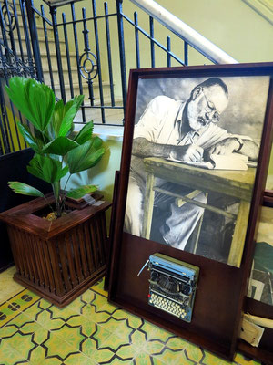 Ausstellungsstücke zur Erinnerung an Hemingway