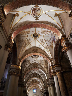 Deckengewölbe der Kathedrale von Lecce