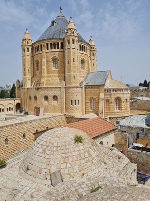Dormitio-Basilika, eine römisch-katholische Kirche auf dem Berg Zion, deutschsprachige Benediktinerabtei. Dormitio Mariä bedeutet "Mariä Entschlafen"