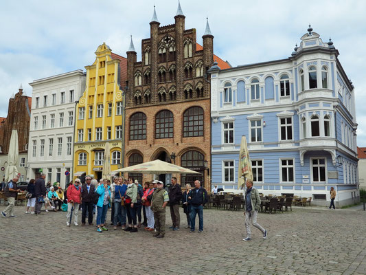 Stralsund. Alter Markt (Nordseite)